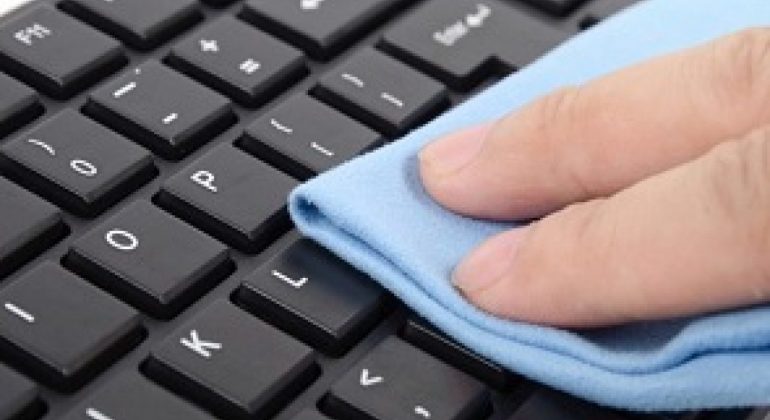 como-limpiar-teclado-1280x720